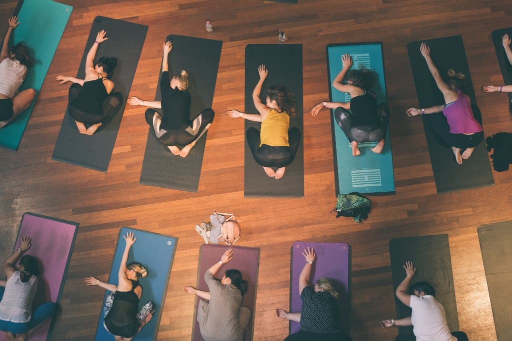 Yin yoga setting